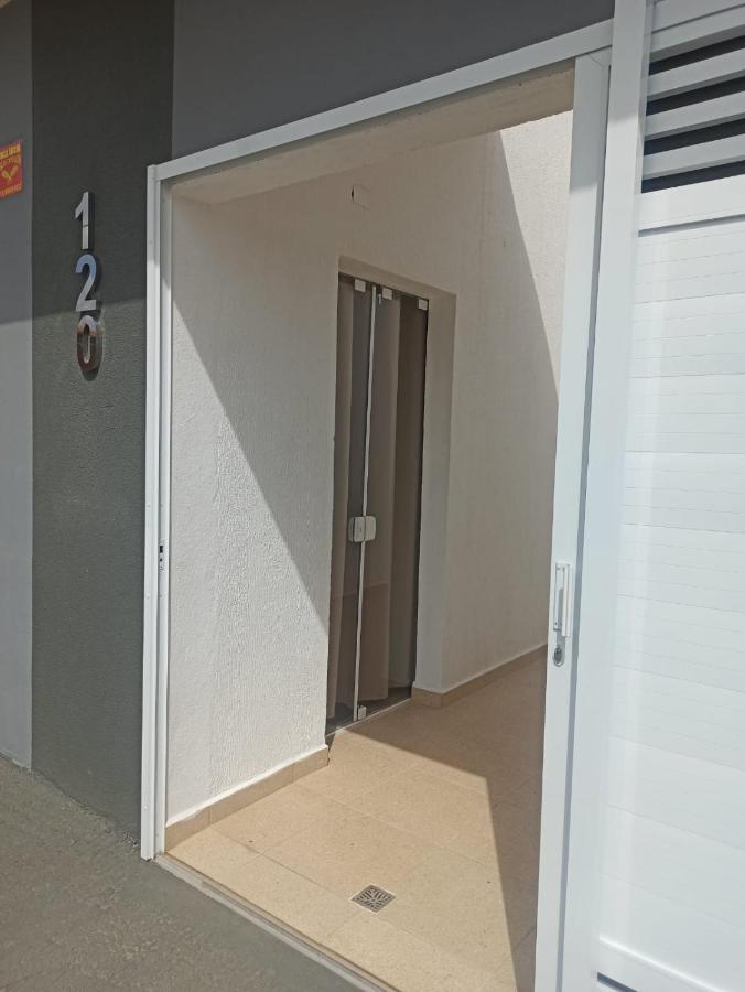 Seu Ap No Litoral! Loft, Studio, Kitnet Em Peruibe公寓 外观 照片